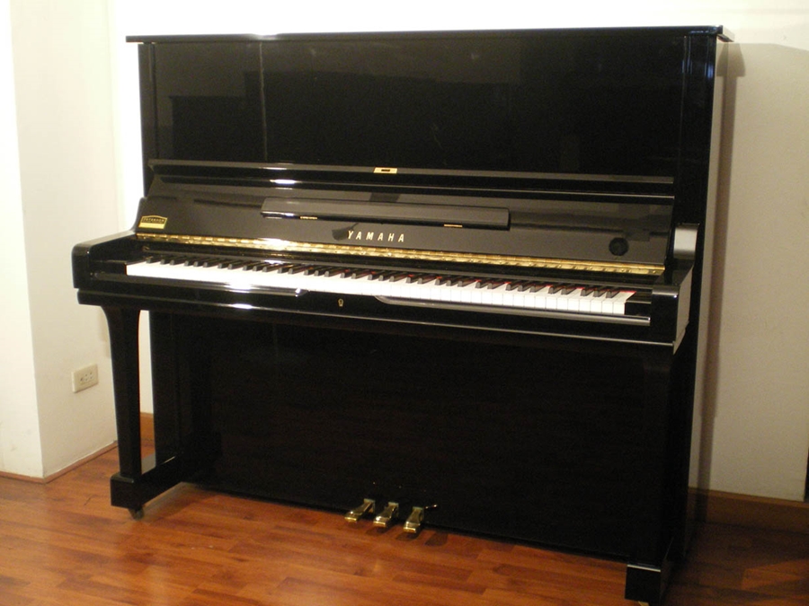 Đàn Piano cơ Yamaha U3A